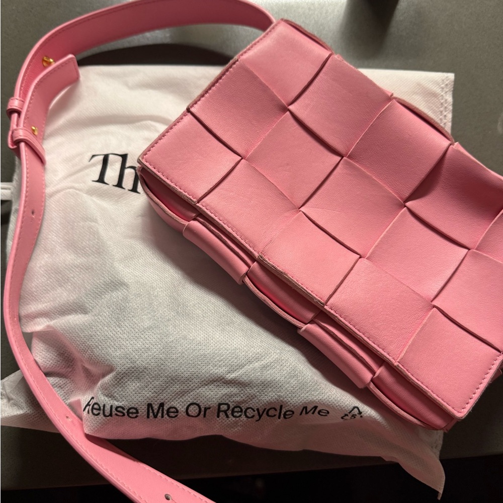 Bottega Veneta Pink Crossbody Bag with Structured Design
